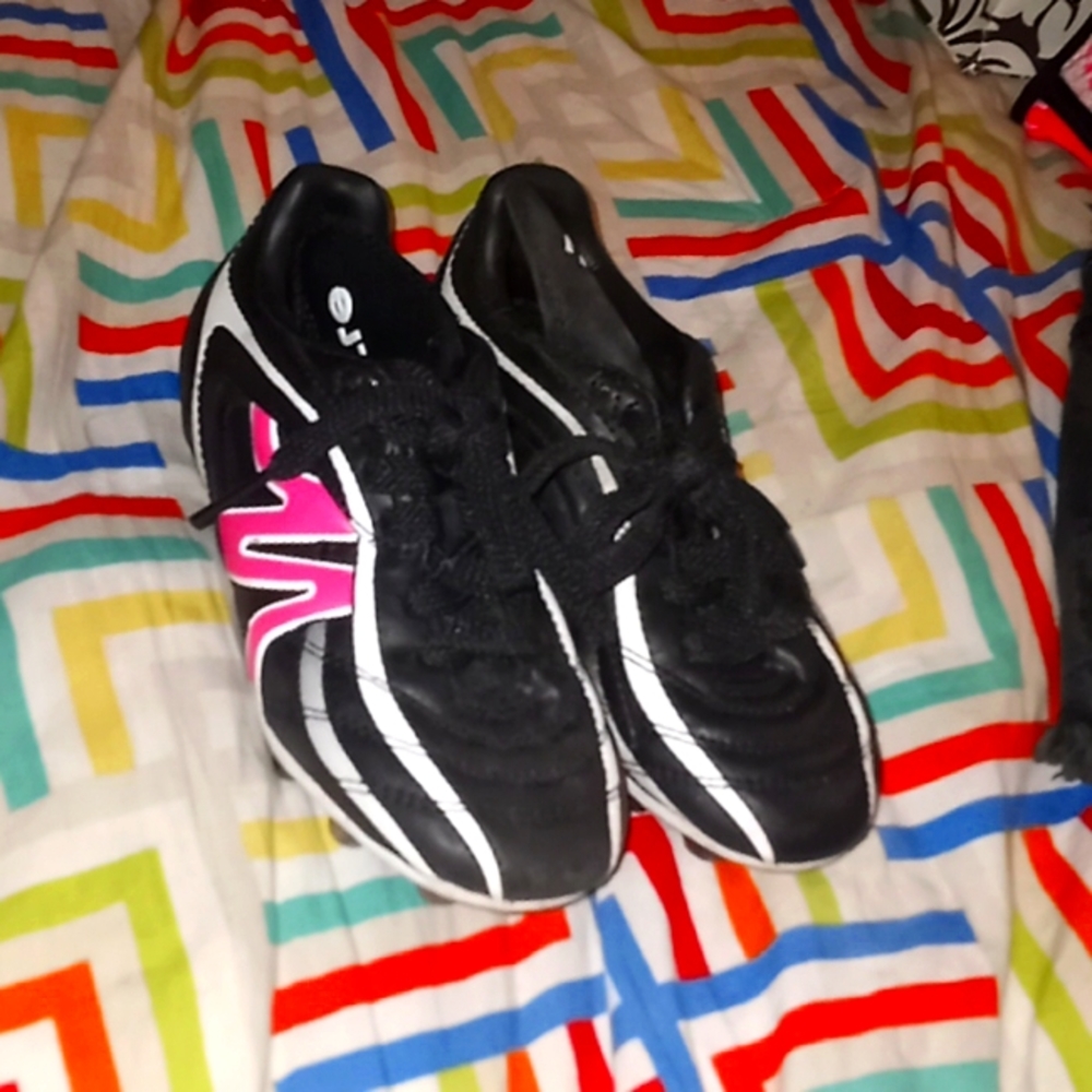 MITRE girls cleets- size 12